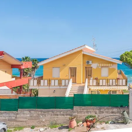 Eden Holiday home